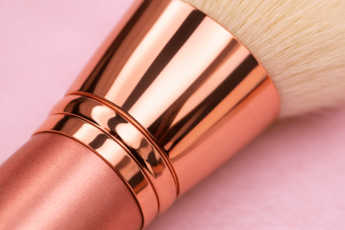 Close-up view of a brush from the rose gold makeup brush set with ultra-soft bristles.